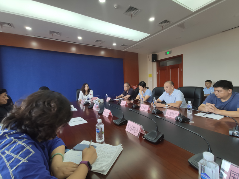 6.008PG国际物业受邀参与座谈会.jpg