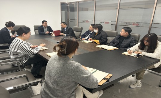 15.康养地产公司召开2024年度008PG国际视野通讯员工作会议_副本.jpg