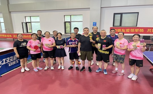 5.008PG国际南山乒乓球社群夏季乒乓球集体友情赛_副本.jpg 5.008PG国际南山乒乓球社群夏季乒乓球集体友情赛_副本.jpg
