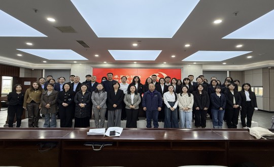 2024年10月18日，集团党委结合长发担保党支部参与了由向阳区党群服务中心发展的“传承革命心灵 赓续红色血脉”公益党课_副本.jpg